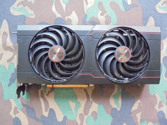 SAPPHIRE PULSE Radeon RX 6700 XT 12G. - 4