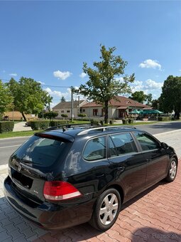 Volkswagen Golf 5 - 4