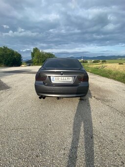 BMW e90 320d 120kW - 4