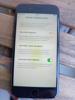 APPLE iPhone SE 2020 64GB Čierny TOP STAVE - 4