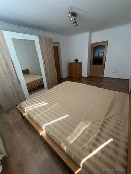 3-izbový byt (65 m²) s balkónom – HLOHOVEC- voľný ihneď - 4