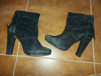 nadčlenkove  čižmičky vel 40 - 4