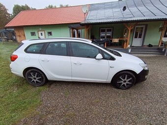 Predám Opel astra - 4