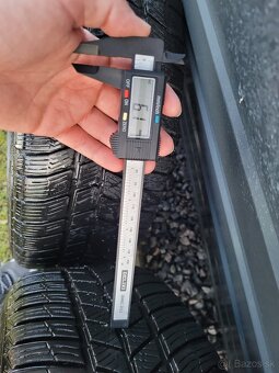 Barum Polaris 5 205/55/R16 - 4