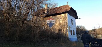 Predaj pozemok s chalupov - 4