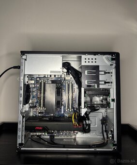 Herný workstation 14jadro | 32gb ram | 8GB Vega | 700W - 4