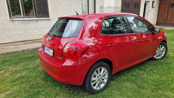 Toyota Auris 1,6 - 4