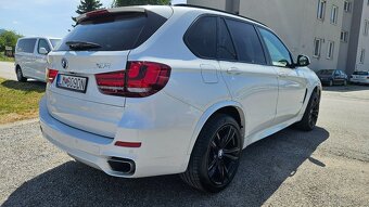BMW X5 xDrive 30d M-PACKET A/T - 4