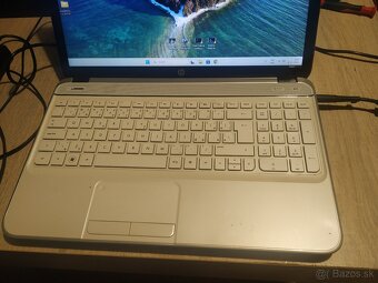 HP. 15,6“ LED. Nový SSD 256 GB. Grafika 2 GB. Nová baterka. - 4