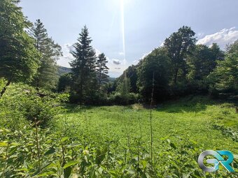 Ponúkame Vám na predaj krásny, slnečný pozemok Trenčianske T - 4