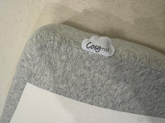 Polohovací klin/vankúš Babymoov CosyMat Antibacterial - 4