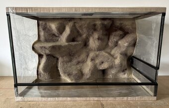 Terárium 80x50x50 s 3D stenou - 4