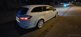 Ford mondeo ghia - 4