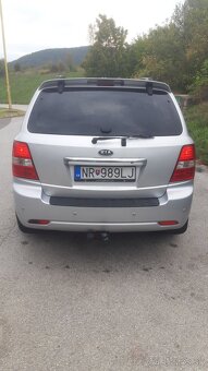 KIA SORENTO 2.5 CRDi SUV - 4