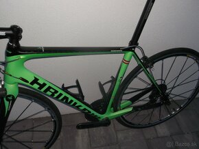 Predám fullcarbon cestný bicykel KTM vo farbe teamu HRINKOW - 4