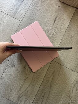 Apple iPad 8th.generation - 4