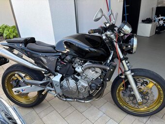 Honda Hornet CB 600F - 4
