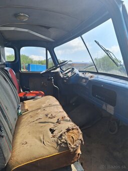 Tatra 148 CAS 10 - 4