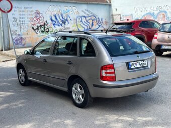Škoda Fabia combi Ambiente 2007 1.2 Htp 47kw 153 000km - 4