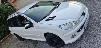 Peugeot 206sw 1.4i - 4