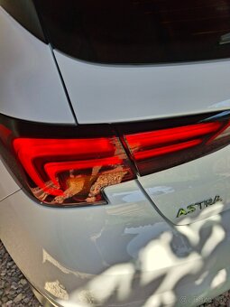 Opel Astra K 1.4 Turbo (benzín) - 4