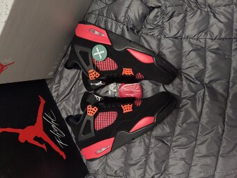 Air jordan 4 retro thunder red - 4
