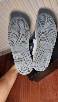 Jordan 1 Low Alternate Royal Toe (č. 46) - 4