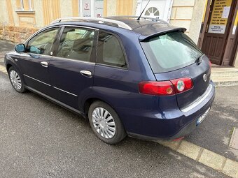 Fiat Croma kombi 1.9 JTD - 4
