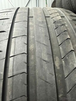 Pirelli PZero 285/30 ZR R22 - 4