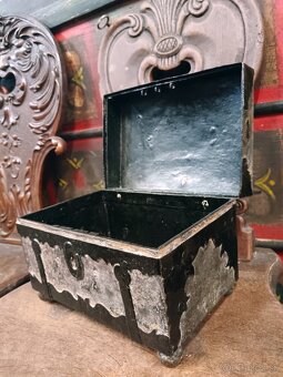 Starožitná truhlicka - 4