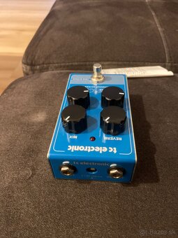 TC Electronic Fluorescence Shimmer Reverb Gitarový efekt - 4