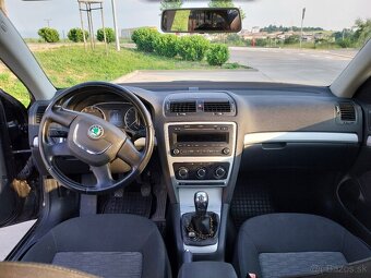 Škoda Octavia 1595cm, 75kw (102PS), P, M5, benzín - 4