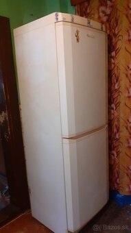Chladnička s mrazničkou - 4