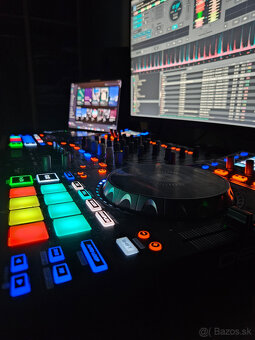 Denon MCX 8000 - 4