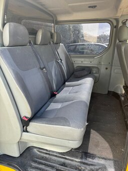 Opel vivaro 2,5 automat 107kw - 4