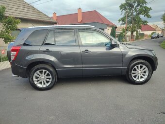 Suzuki Grand Vitara 2.4 JLX-EL - 4