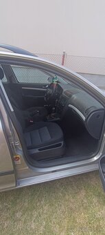 Škoda Octavia combi 1.9tdi 77kw - 4