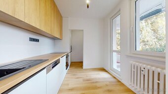 3-izbový byt po kompletnej rekonštrukcii na Púpavovej ulici, - 4