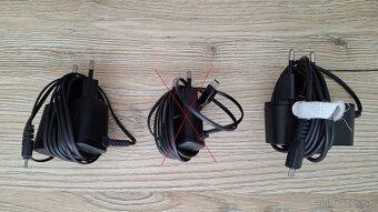 Mobily, nabíjačky, ochranné sklo - 4