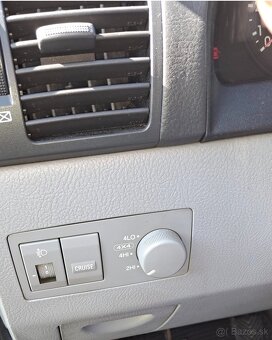 Predám Kia Sorento 2,5CRDi 103kw - 4