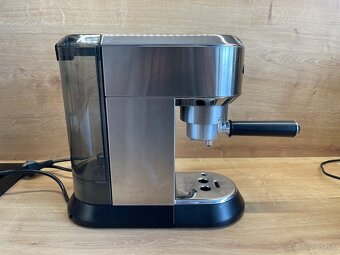 Predam kavovar Delonghi Dedica - 4