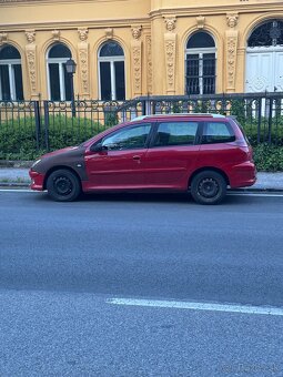 Predám Peugeot 206 sw 1.4 HDI 50kw 2005 - 4