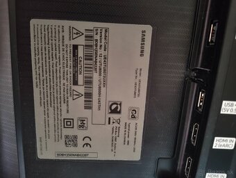 Samsung UE43TU8072 - 4