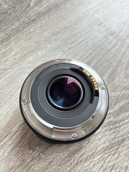 Canon EF 50mm F1.8 STM - 4