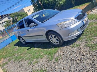 Škoda Octavia 2 1.6 Bezin - 4
