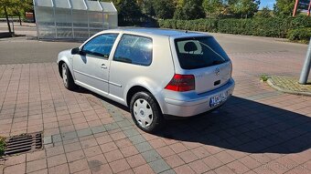 Golf IV 1.6 - 4