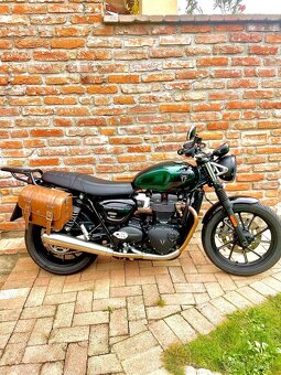 Triumph speed twin 900 - 4