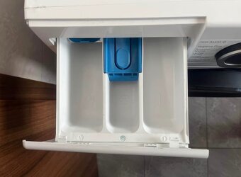 Práčka Bosch serie 6 - 4
