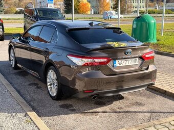 Toyota Camry 2.5 Hybrid executive - 4