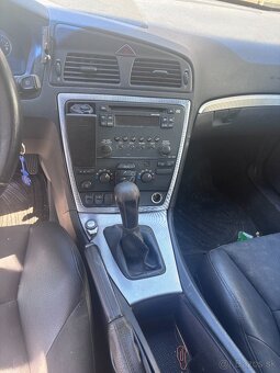 Volvo S60 D5 120kw - Náhradní díly - 4